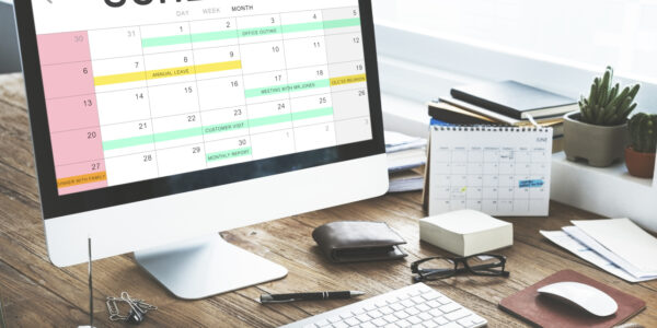 Jak tworzyć harmonogramy w zamówieniach publicznych i uniknąć opóźnień